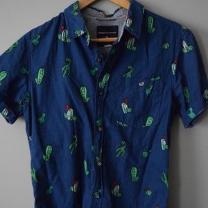 MODERN AMUSEMENT (S) SHORT SLEEVE BUTTON DOWN